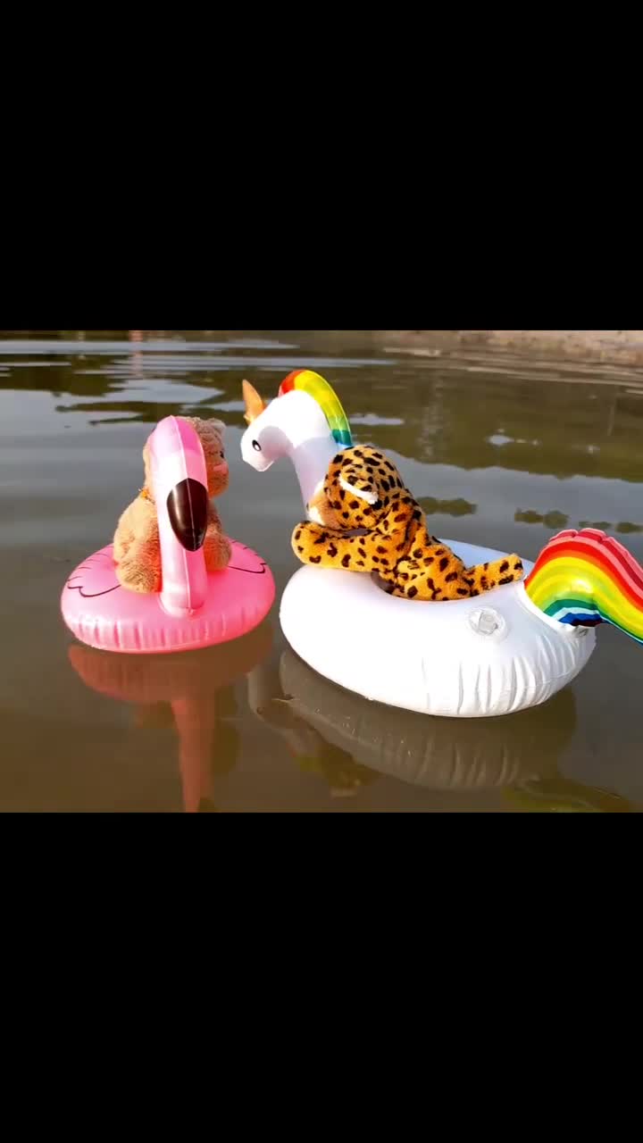 Yet another lazy flamingo ride… #Lake  #Sunset  #Beach  #Sand  #Flamingo  #Floatie  #BeerCanHolder  #JubaOnTour  #PlushiesOfInstagram  #PlushiesOfGermany  #Plushie  #Kuscheltier  #plushies  #plushiecommunity  #theinstaplushies  #instaplushies  #stuffies  #stuffiesofinstagram  #plushielife  #plushieadventures